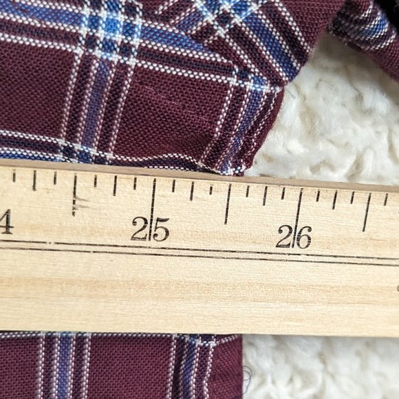 IZOD* Men's Long Sleeve Button Down Curved Hem Chest Pocket Plaid Shirt~ Size XL - Picture 7 of 11